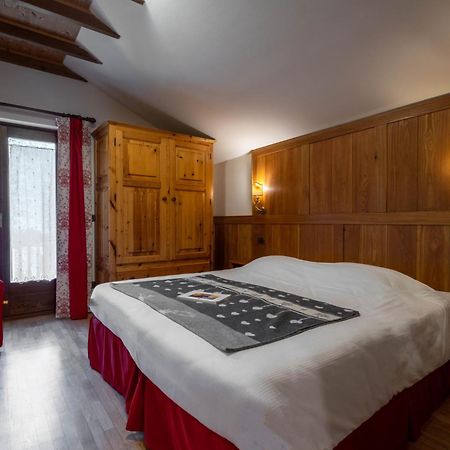 Alpine Forest Hotel Champoluc Buitenkant foto